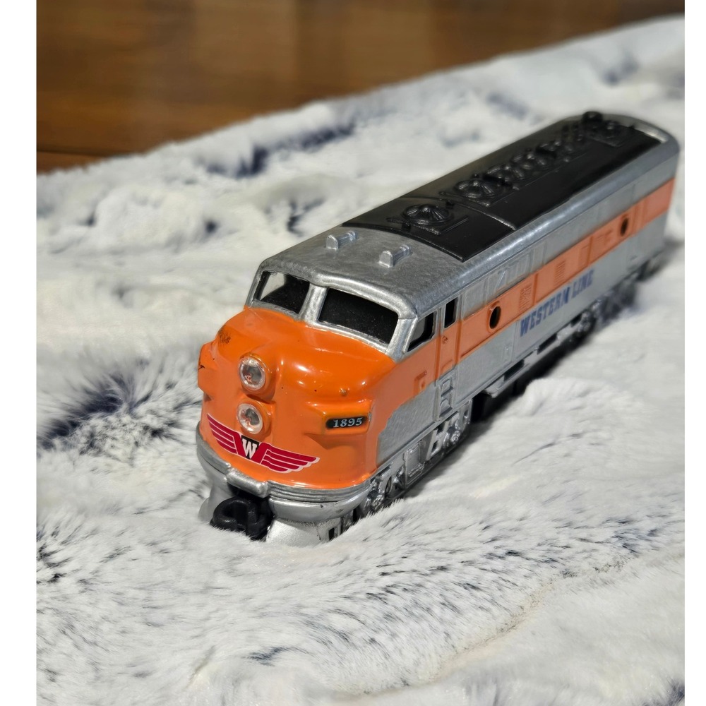Toysmith‎ Western Line Diesel Train Locomotive Orange Silver F-Unit Engine